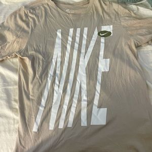 Great condition Nike cotton t-shirt